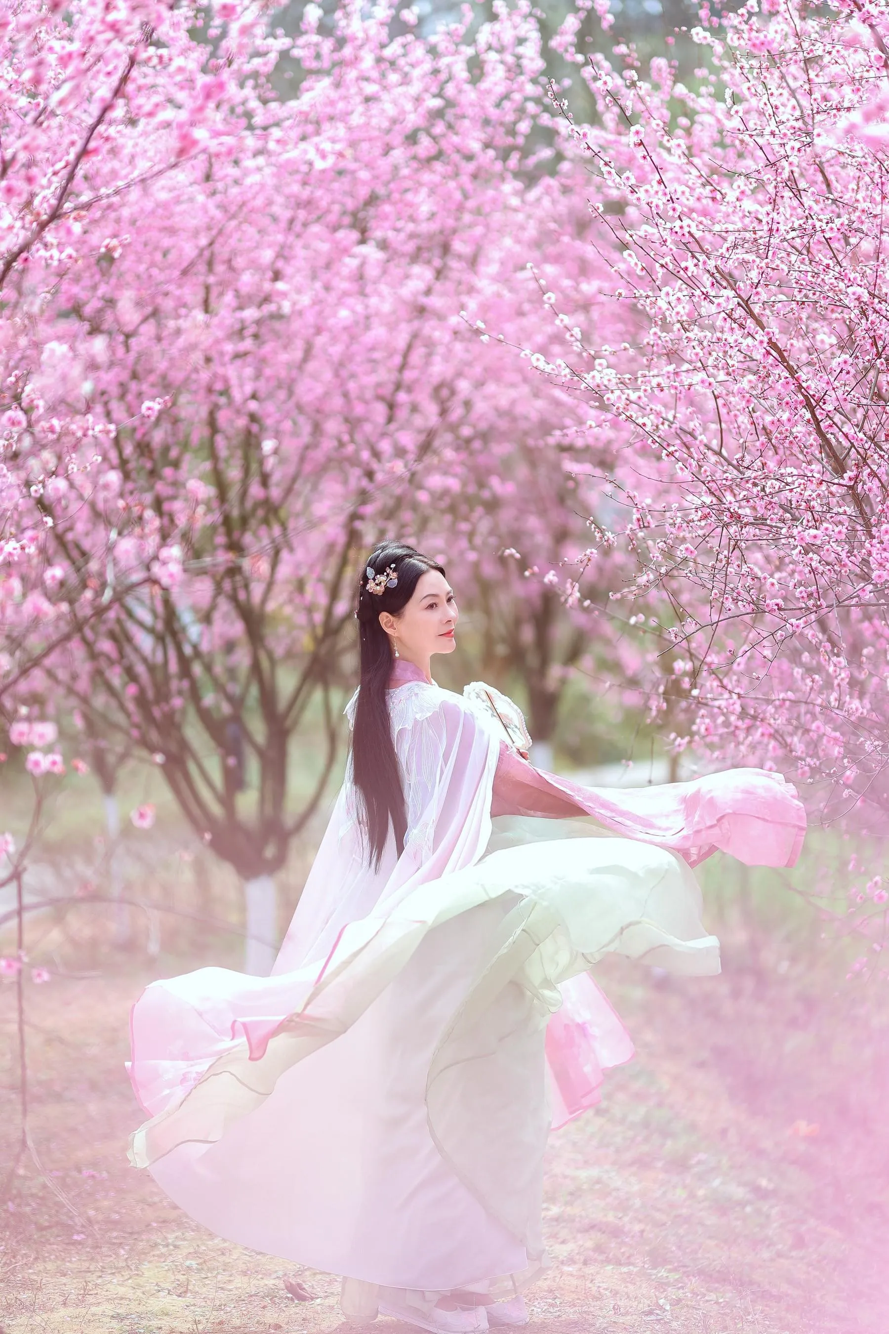 [艺图语] 2022.05.31 暖春樱色 莲 [38P]插图6